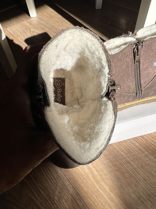 Продам детские угги