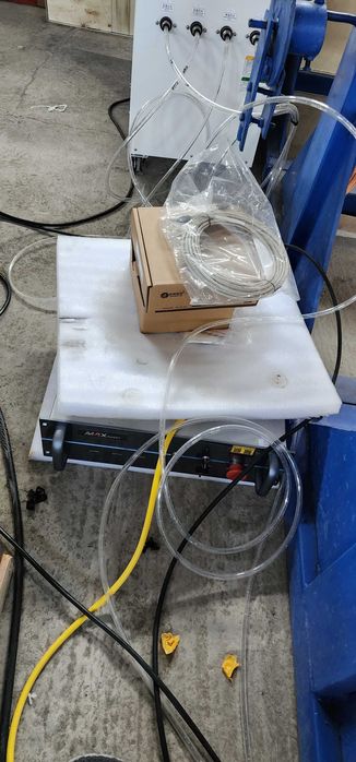 Лазерный станок 1500вт. Max 3015 консольный.  Высокое качество резки