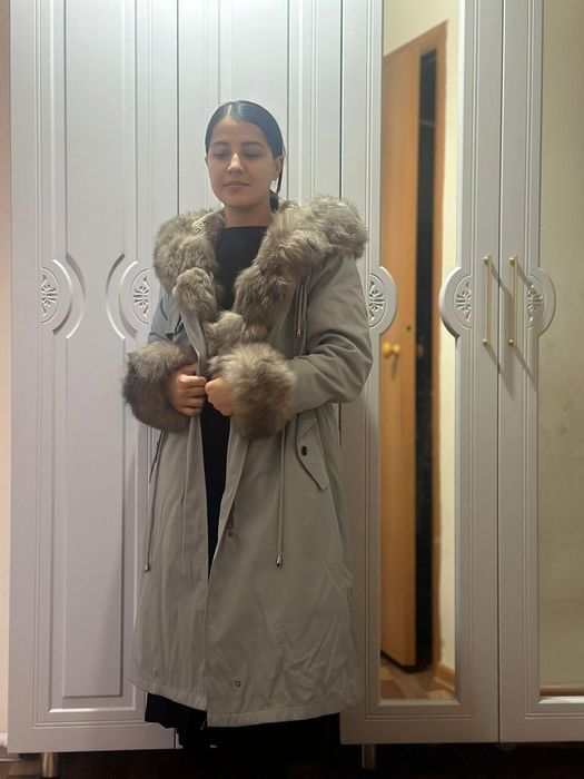 Парка женская зимняя.