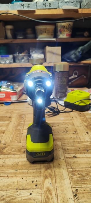 Ryobi гайковерт 400 nm