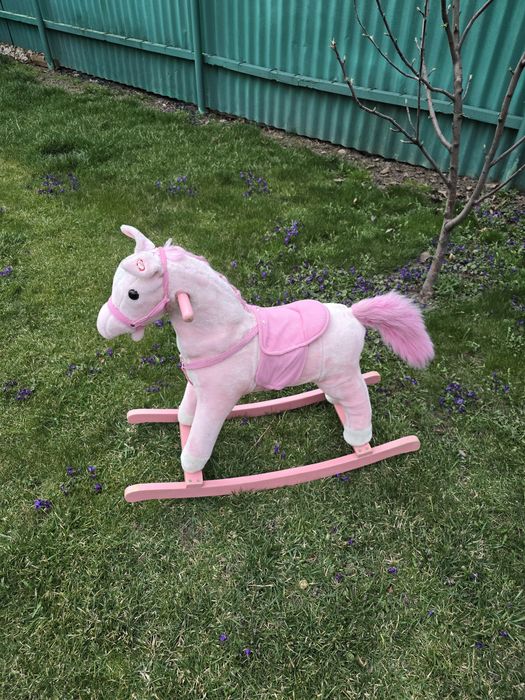 Детские игрушки .