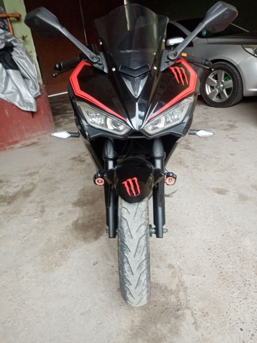 Кавасаки монстр сотилади