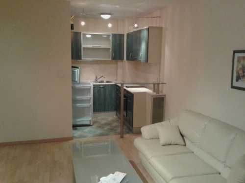 Дава се под наем Двустаен апартамент в София, Лозенец - 75 кв.м за 425 € - Снимка #3