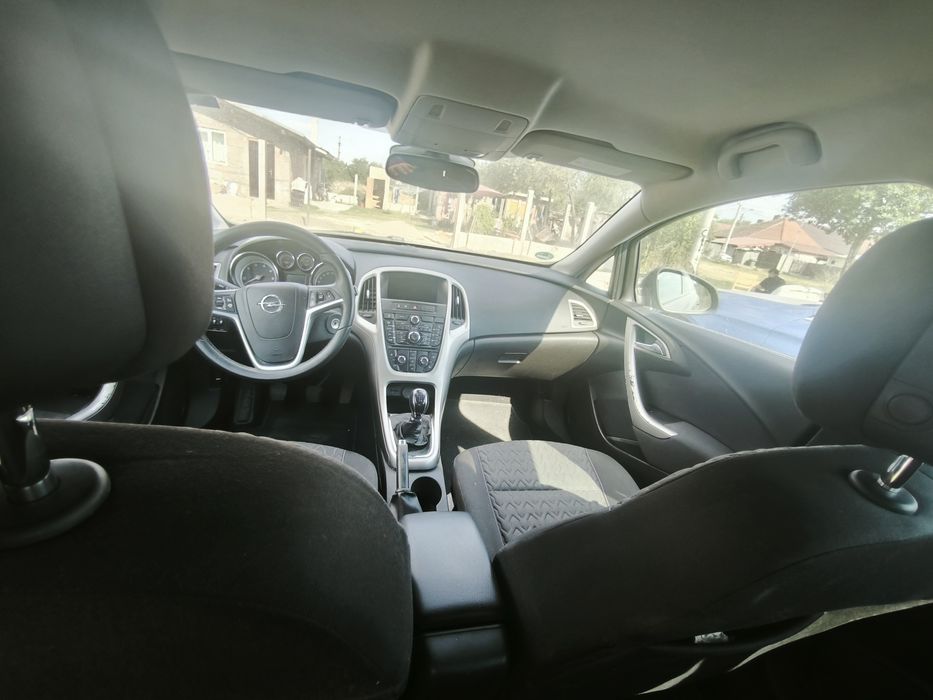 OPEL Astra 2014 — imagine 5