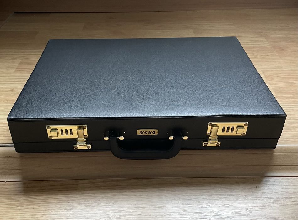 Geanta/servieta/diplomat din piele cu cifru negru