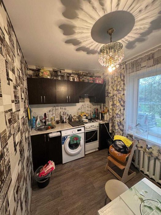 Продам 2 комнатную квартиру в 19 мик.