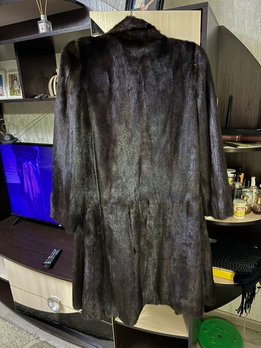 Продам норковые шубы