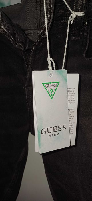 Оригинални дънки Guess