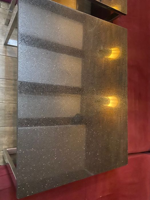 столы мраморные 4шт