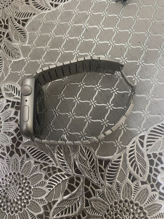 Apple Watch series 8 45mm