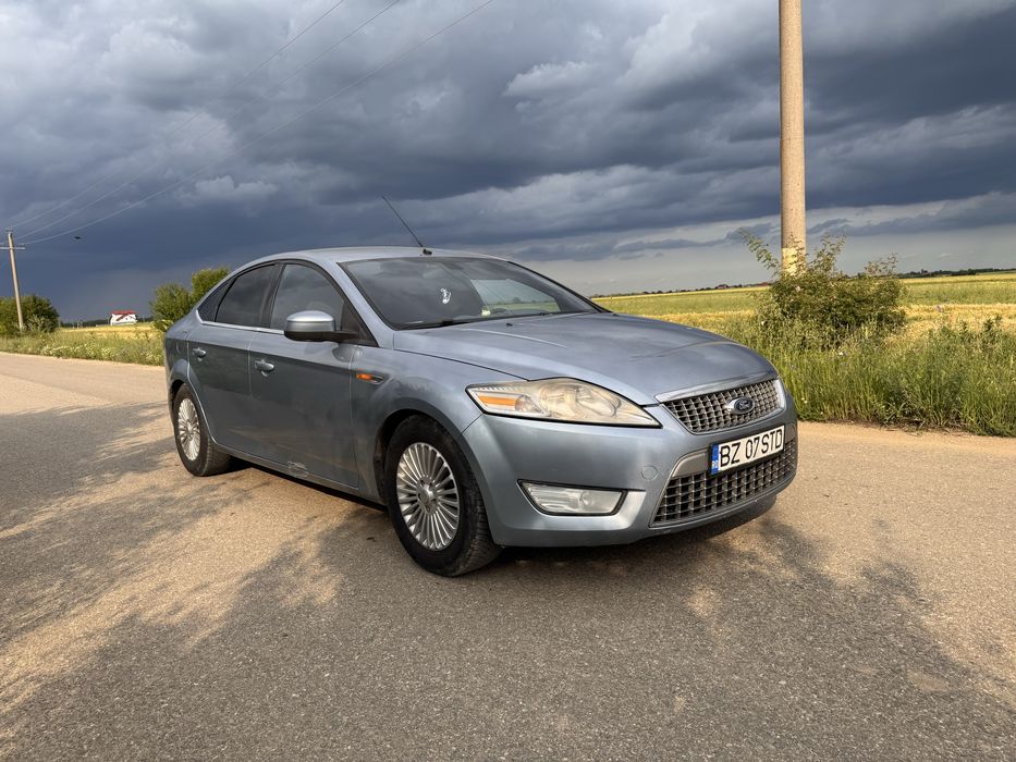 Ford Mondeo Mk4 2008 - 1.8 tdci 125cp SAU SCHIMB CU FAMILI DE ALBINE