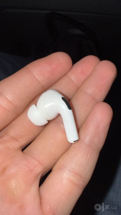 Air pods pro 2 ,  левый наушник