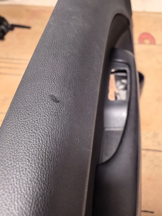 Dodge Challenger 2015+ Кори за врати и лайсна / решетка