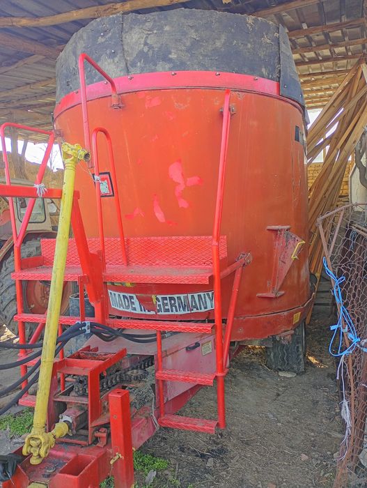 Смесител Миксер за фураж