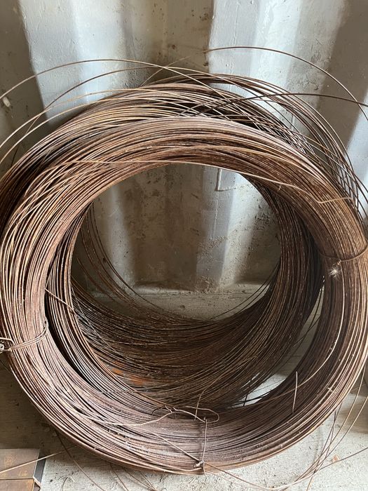 Продам проволоку 2 мм.