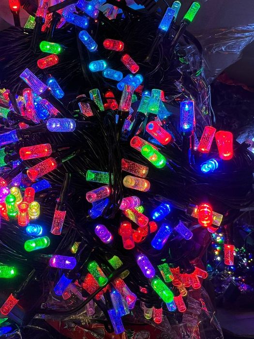 Gerlandiya 5M uzinlikda buladi harxil yonadi