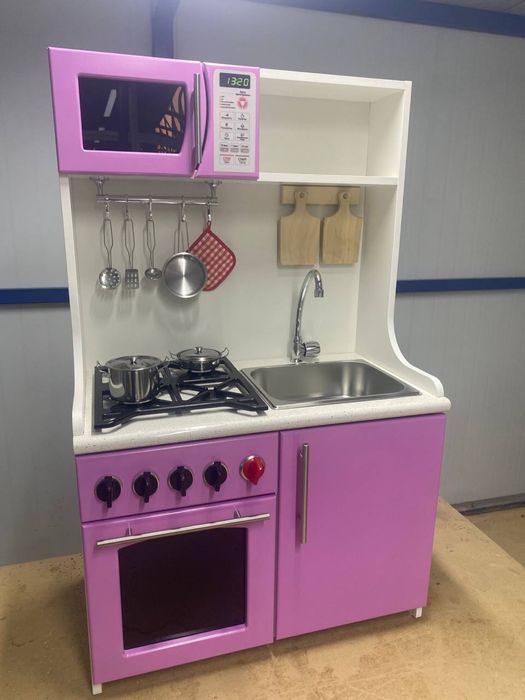 Детская игровая  кухня