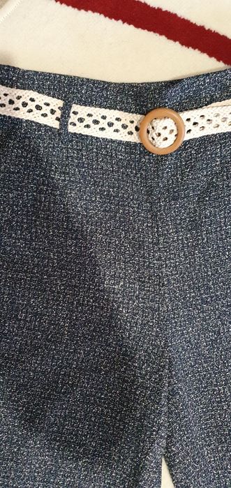 Pantaloni noi, marimea 38