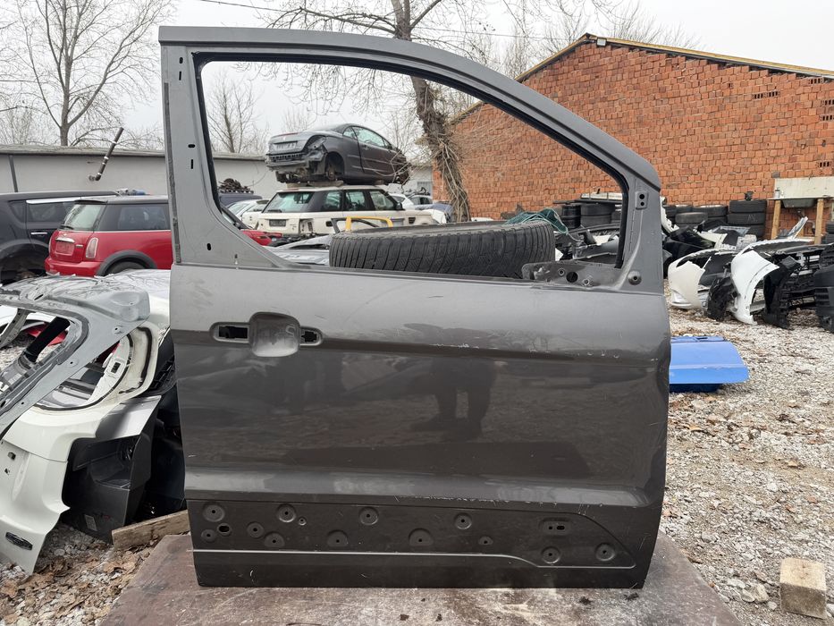 Врата Ford Transit Connect