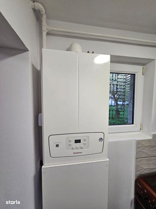 Apartament cu 2 camere de vânzare în Curtea de Argeș.