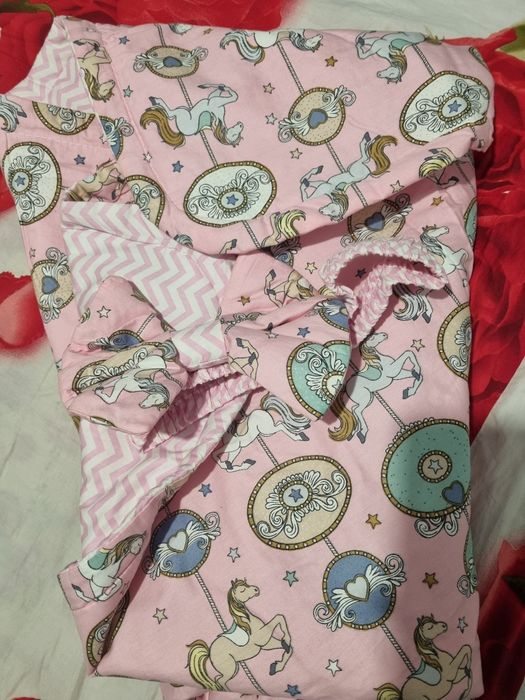 Продам конверт на девочку