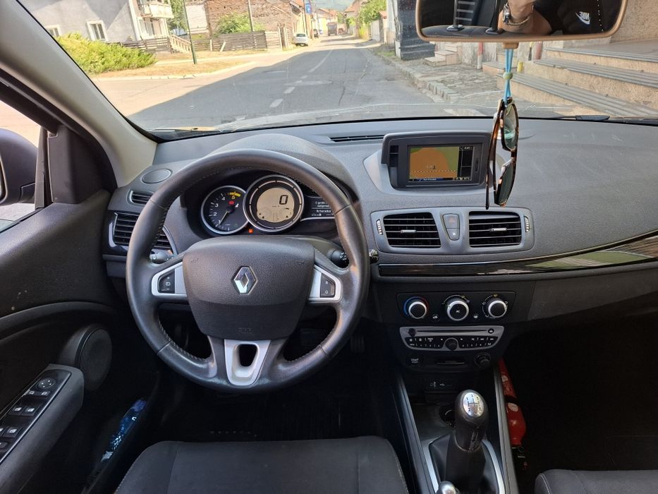 !!Vand Renault megan 3 din 2013 euro 5!!