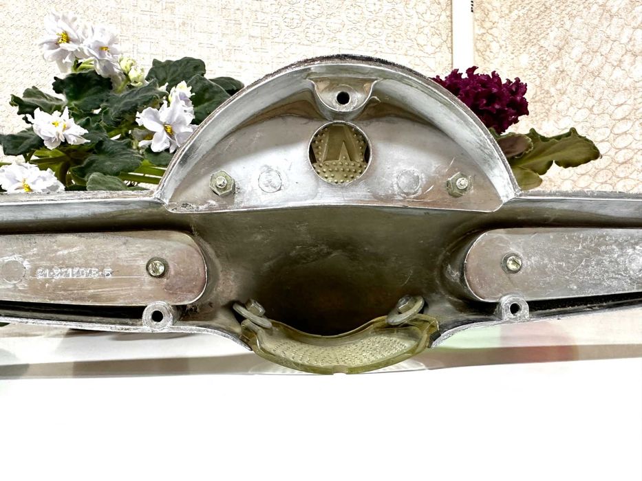 Фонарь освещения заднего номера Волга  ГАЗ-21  птичка багажника