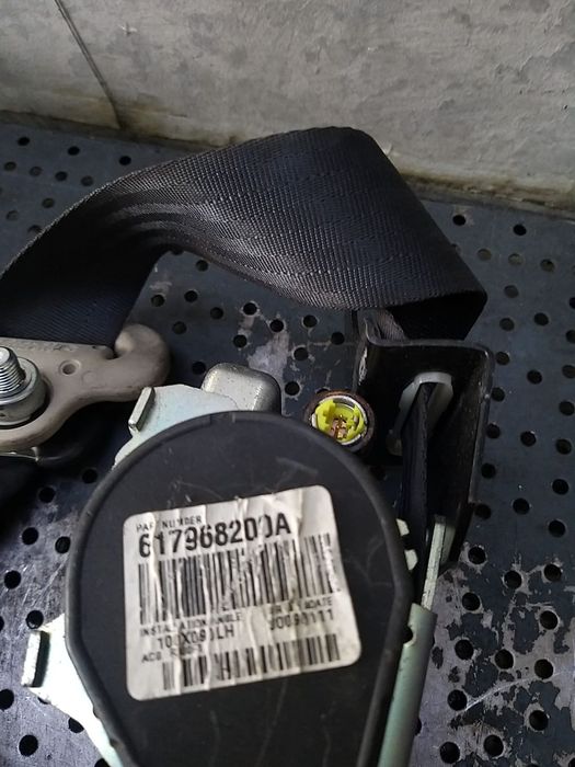 Centura siguranta stanga fata cu pretensiometru nissan juke f15 617968200a