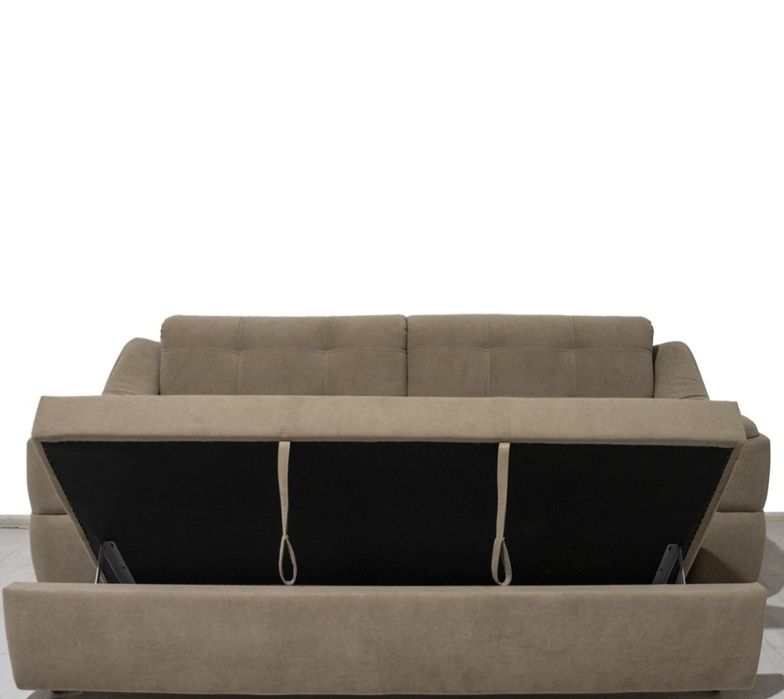 Продам практически новый диван