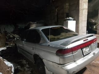 Срочно продам Субару Легаси