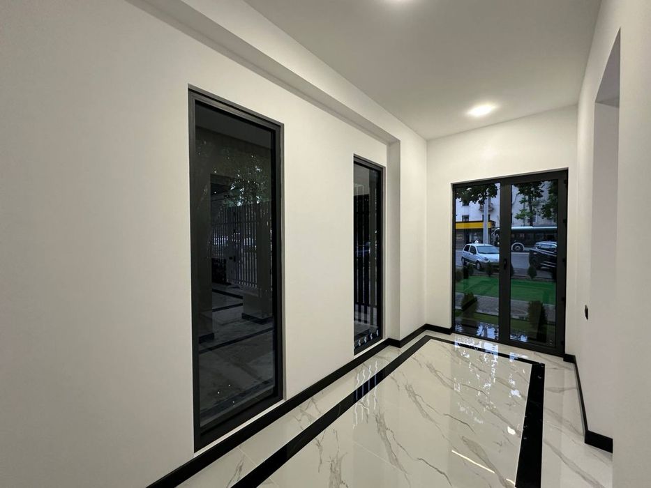 Старт стадион - Сдается в аренду помещение вдоль дороги 90м2