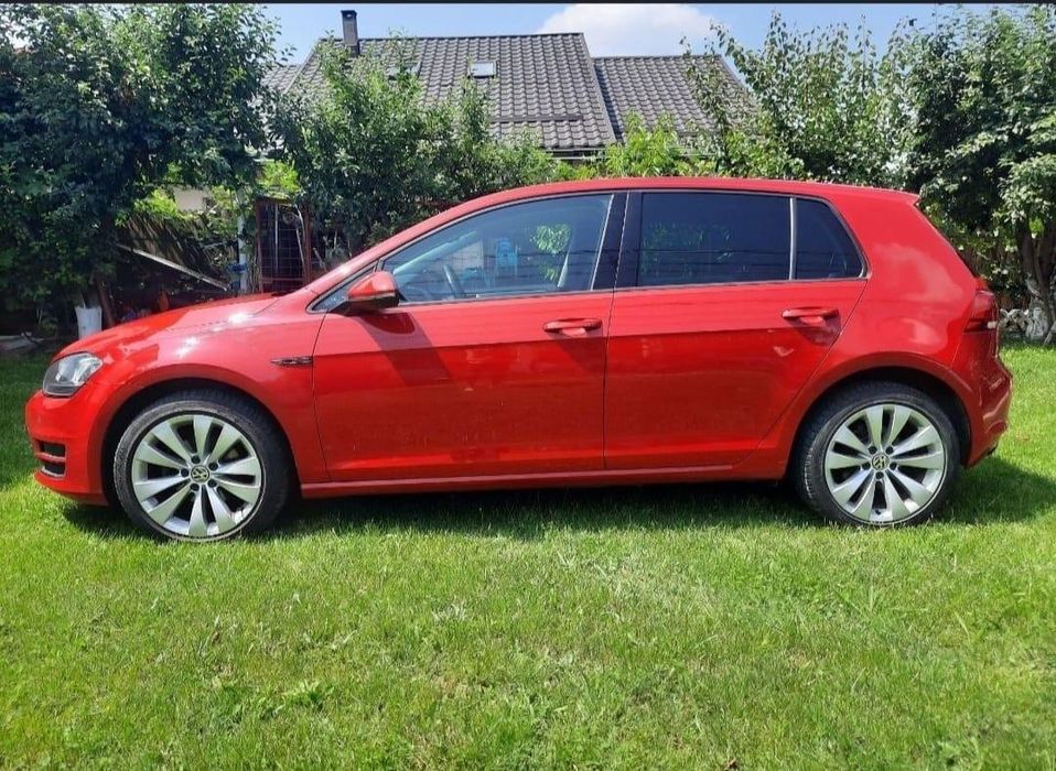 Volkswagen Golf 7 Lounge 2016 cu Webasto 1.2 TSI 110CP