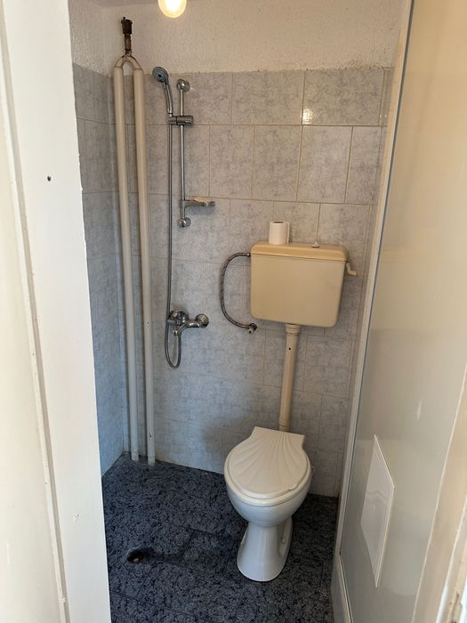 Дава се под наем Едностаен апартамент в София, Надежда 2 - 30 кв.м за 408 € - Снимка #12