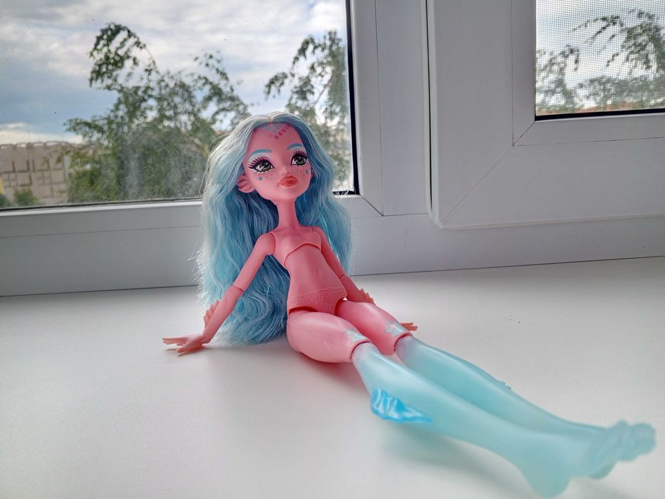 Лагуна Блю g3 Monster High