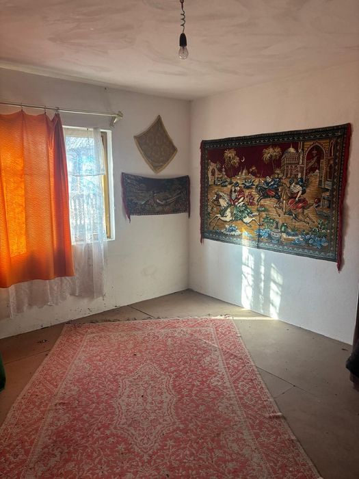 Casă  de vânzare