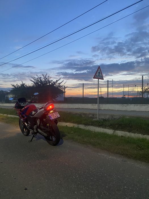 Vand honda cbr 125 r 2005