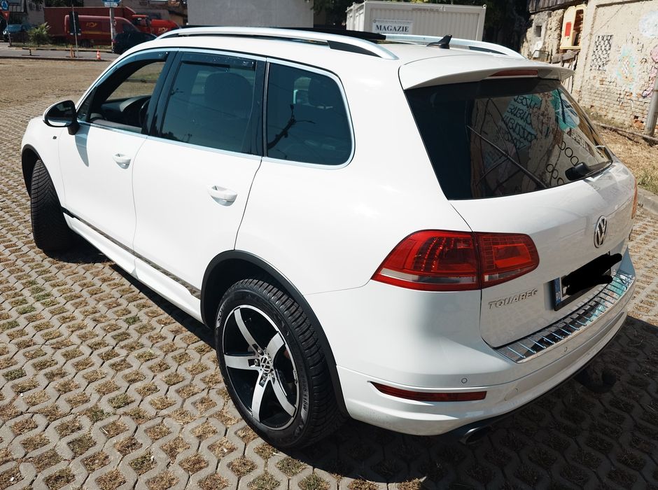Toareg 3.0 tdi R-line 245 cp