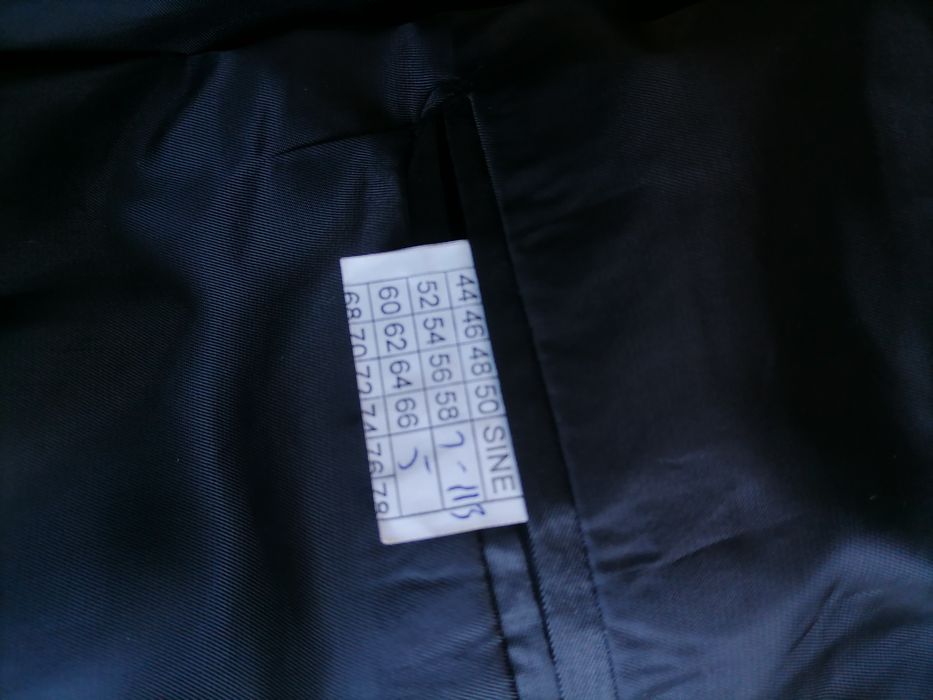 СРОЧНО  продам костюм