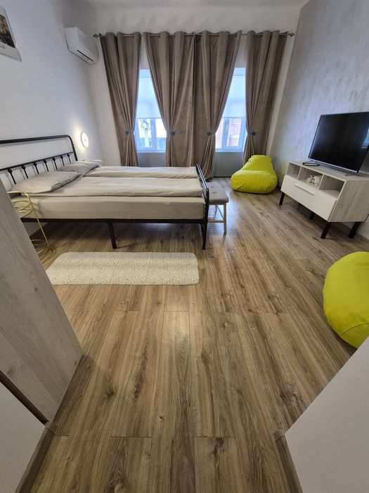 Studio/garsonieră de închiriat ultracentral