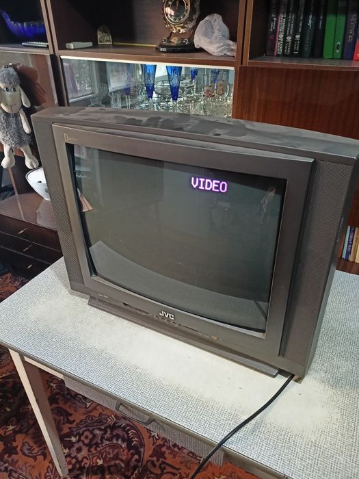 Телевизоры 3шт продам