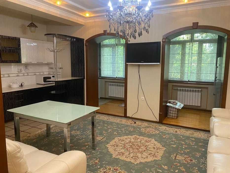 Шота Руставелли шикарные Генеральские дома 3/2/3  Океан,Гост.Россия