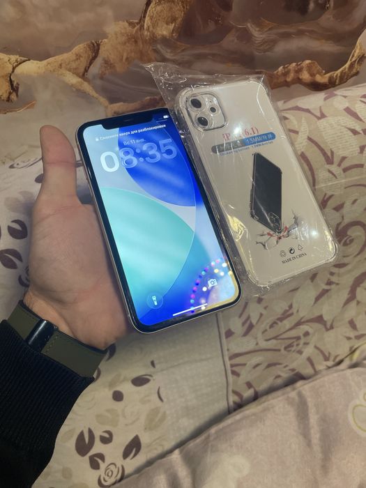 Продам Телефон Айфон 11 128Gb