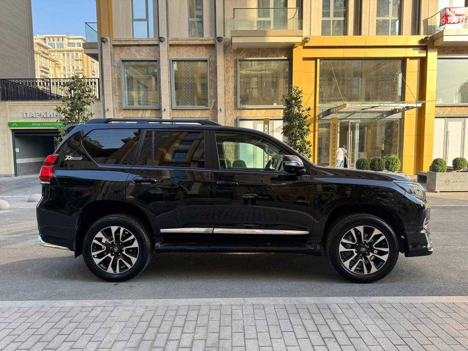 Tayotta - Land Cruiser Prado 150 yangi 2023