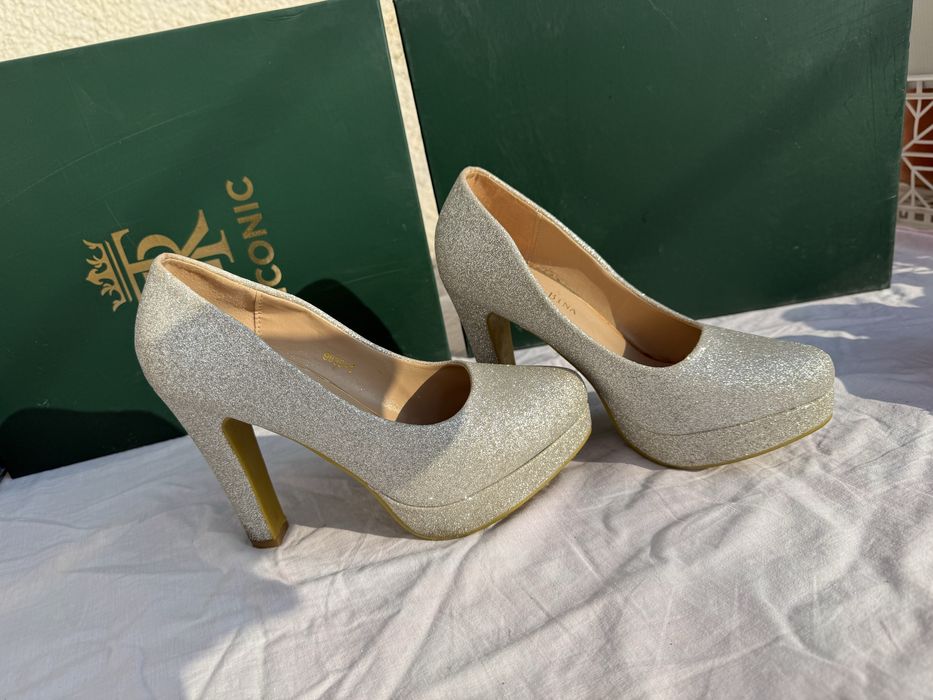 Женская обувь,босоножки,туфли