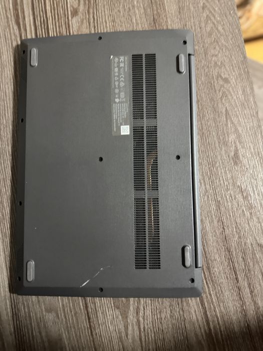 Lenovo V15 IIL  ноутбук