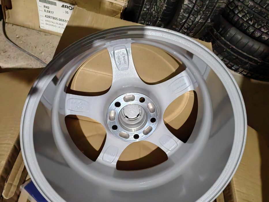 *НОВИ* Джанти Ronal 17" 5х114.3
