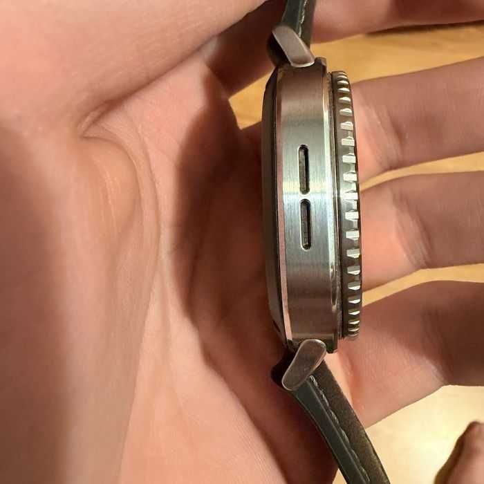 Samsung Galaxy Watch8 Classic 46mm (Bluetooth + LTE + Wi-fi) si Garantie pana in 12.2027