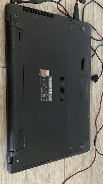 Asus.