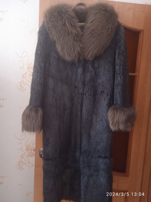 Нутриевая шуба (новая)