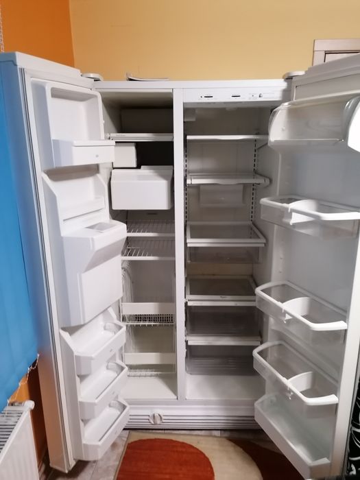 Хладилник Whirlpool